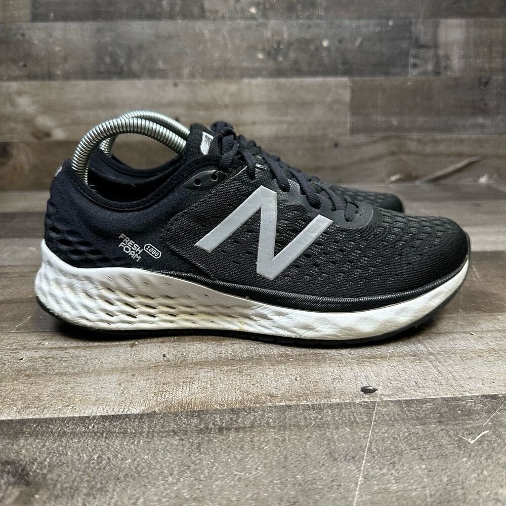 New Balance Women’s Size 10 Fresh Foam 1080 V9 Athletic Sneakers Black Shoes
